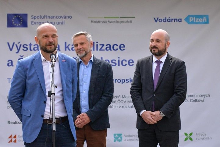 Zahájení stavby (fotografie: M. Pecuch) 240415_Vodovod_Malesice_4