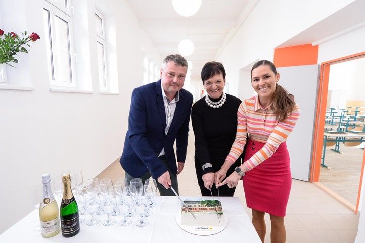 Litická škola (fotografie: M. Pecuch) 240418_ZS_Litice_2