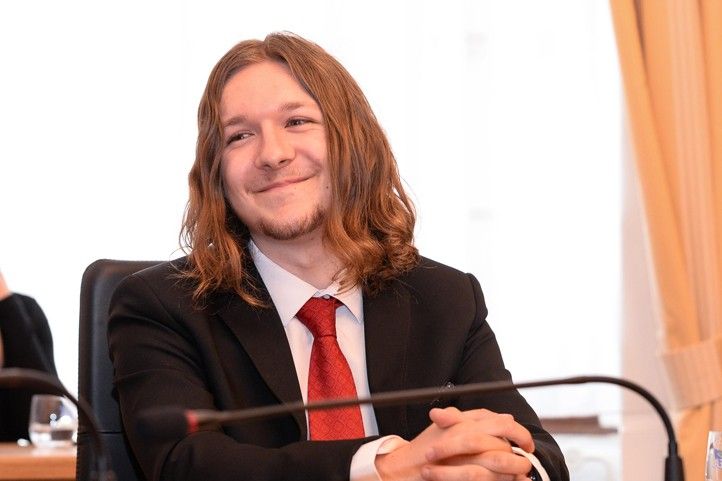 Držitel čestného stipendia Adam Hečl. (fotografie: Martin Pecuch) 240502_Stipendium_Patton_2