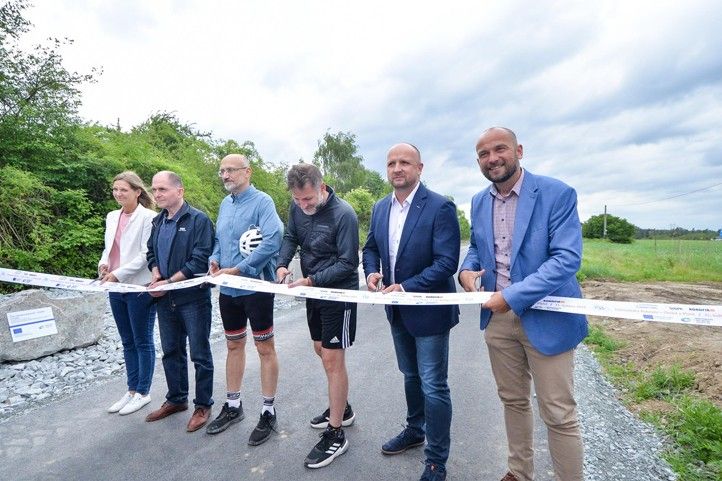 Fotografie: M. Pecuch 240521_Stezka_cyklo_Chrast_1