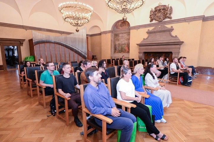 Přijetí na plzeňské radnici (fotografie: M. Pecuch) 240716_Letni_jazyk_skola_3