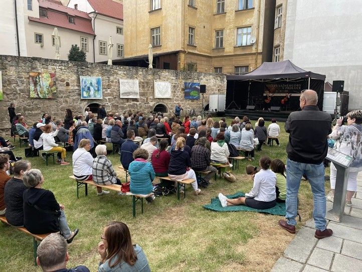 Zdroj fotografií: archiv pořadatele Agentury Nashledanou 240722_Vazna_hudba_Proluka_1