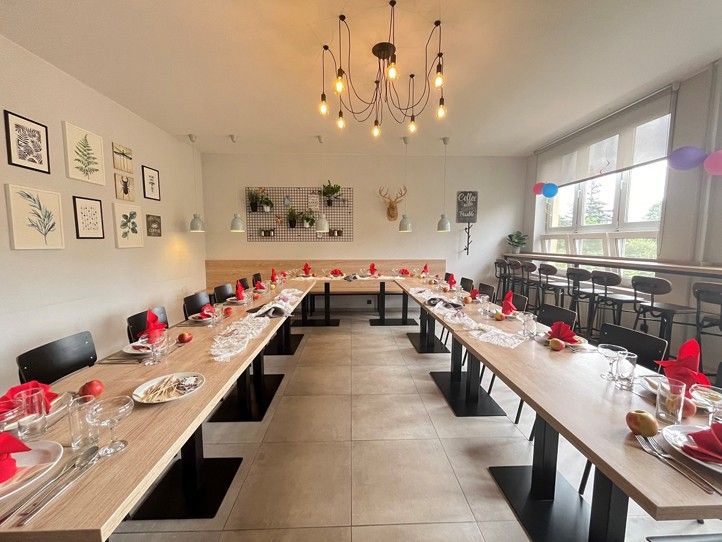 Zdroj fotografií: kanc. náměstkyně L. Kantorové 240730_Letni_skola_vareni_4