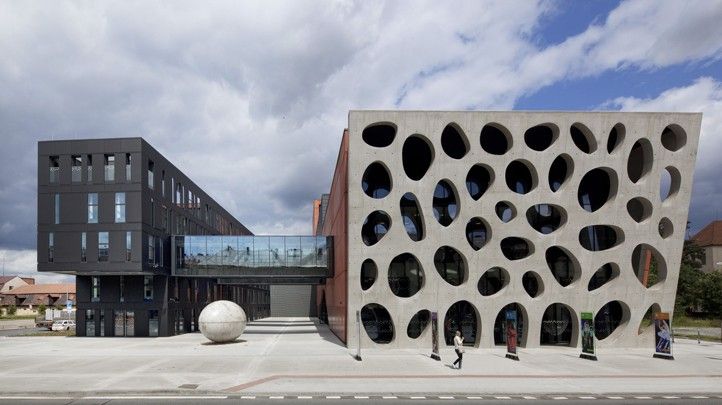 Zdroj foto: Divadlo DJKT v Plzni 240807_Divadlo_DJKT_1