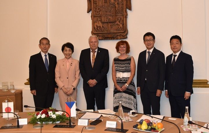 Foto: B. Hájková 240826_Poslanci_Japonsko_1