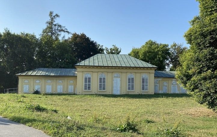 Město hledá využití pro lochotínský pavilonek. Fotografie: B. Hájková 240904_pavilonek_01