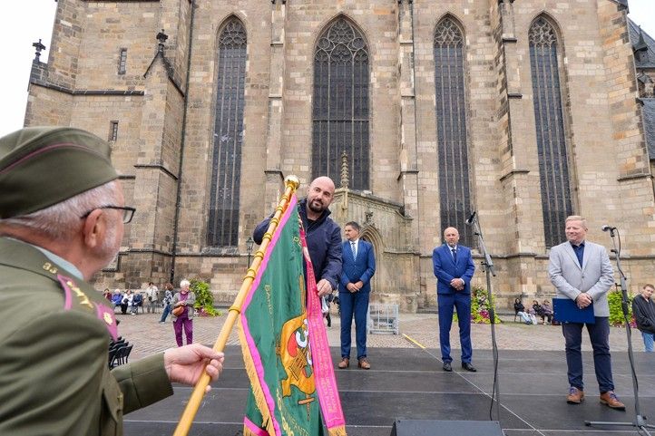 Fotografie: M. Pecuch 240913_Petatricatnici_kapela_3