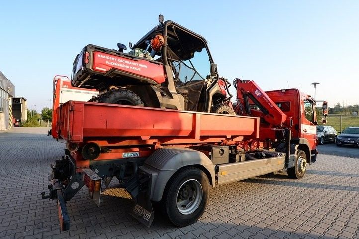 Dobrovolní hasiči z Plzně vyrazili pomáhat do oblastí zasažených povodní. Fotografie: M. Pecuch 240919_povodne_hasici_pomoc_02