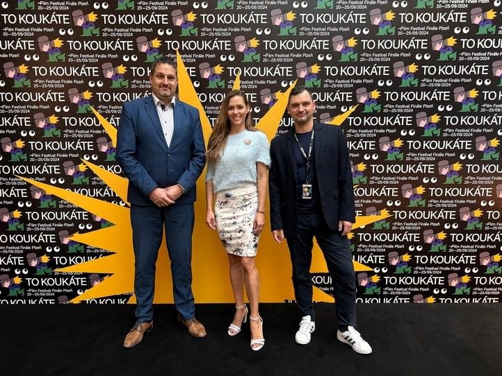 Náměstkyně primátora Lucie Kantorová (uprostřed) na projekci. 240925_skolaci_gump_03