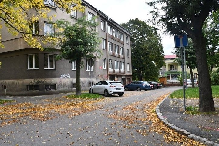 Ulice Kapitána Jaroše na Slovanech se dočká opravy. Fotografie: SVS MP 241004_kapitana_jarose_01