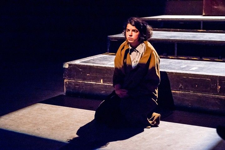 Inscenace ...because of Alma (zdroj foto: Můj život s …) 241011_Festival_Muj_zivot_s