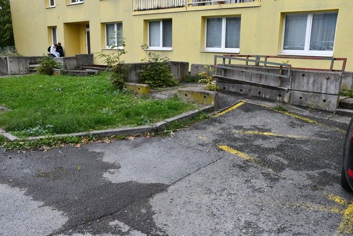 Fotografie: R. Žáková 241024_Vinice_parkovani_1