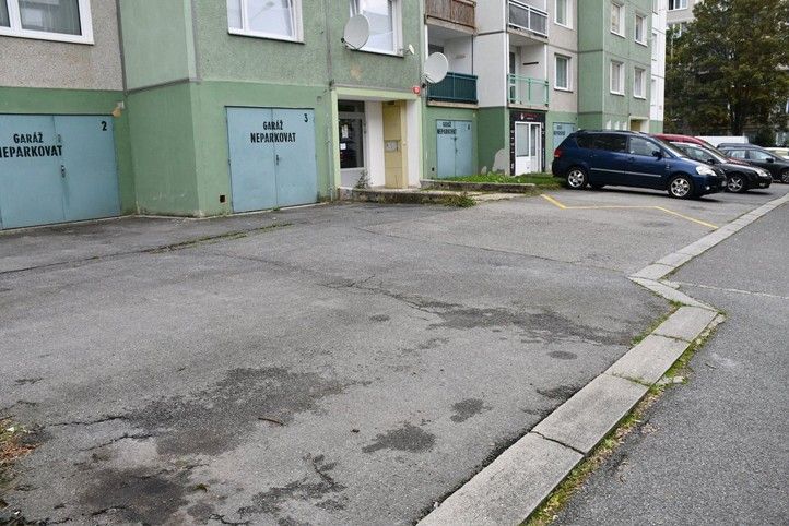 Fotografie: R. Žáková 241024_Vinice_parkovani_2