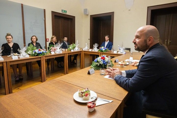 Přijetí na plzeňské radnici (foto: R. Muchka) 241028_Vznik_republiky_Oceneni_2