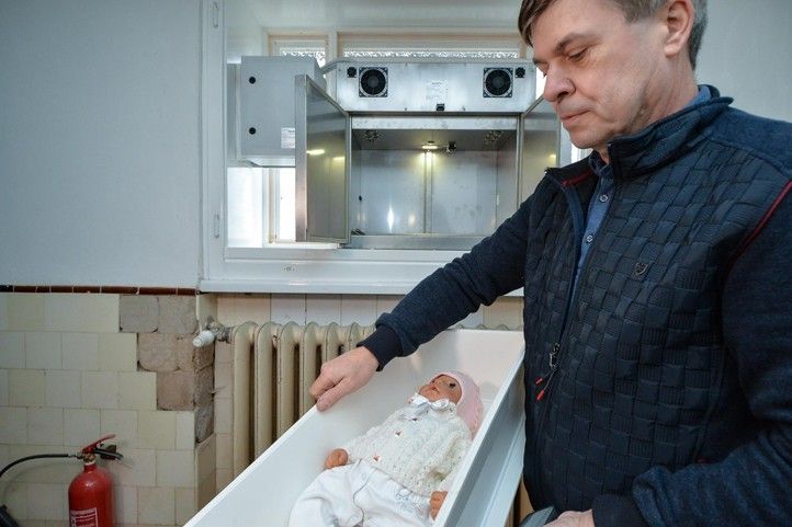 Modernizovaný babybox na EUC klinice (fotografie: M. Pecuch) 241106_BabyBox_4