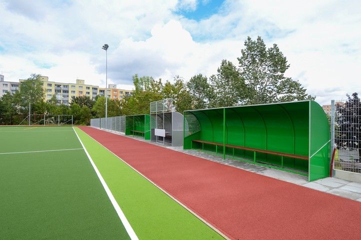 Slavností otevření sportoviště (fotografie: M. Pecuch) 241119_Hriste_4_ZS_pozemni_hokej_5