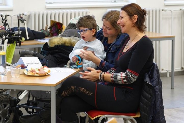 Charitativní projekt Vodárenské kapičky opět pomáhá. Zdroj foto: VODÁRNA PLZEŇ 241205_vodarenske_kapicky_02