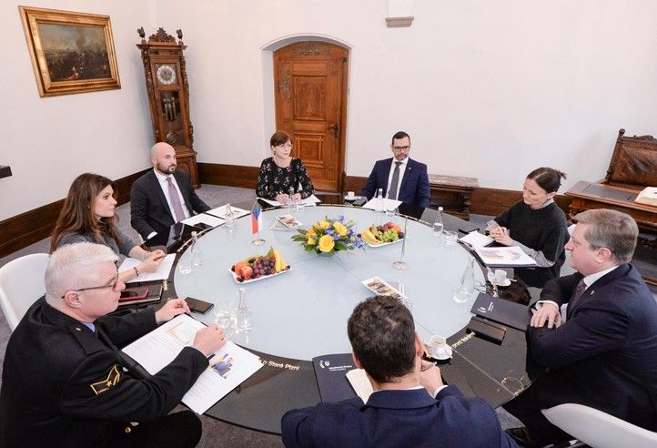 Přijetí na plzeňské radnici (fotografie: M. Pecuch) 250121_Velvyslanec_Ukrajina_1