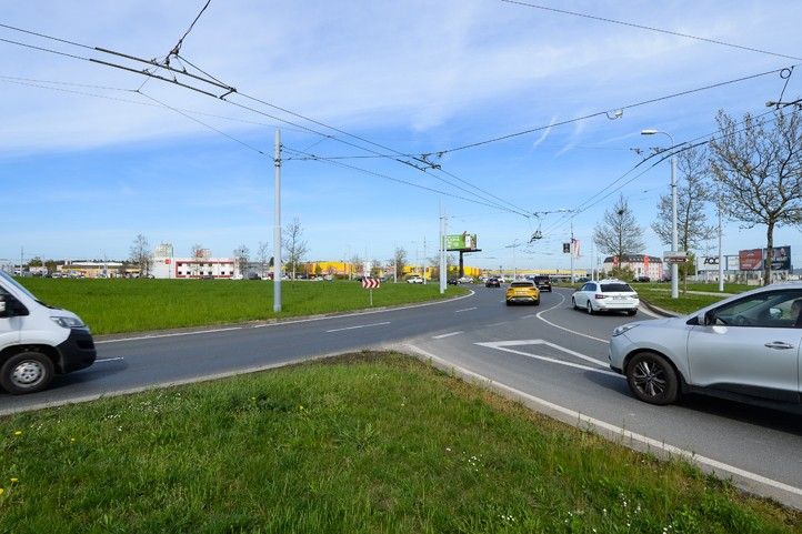 Okružní křižovatka u Makra (foto: M. Pecuch) 250225_OK_Makro_foto_0103_2703_2025