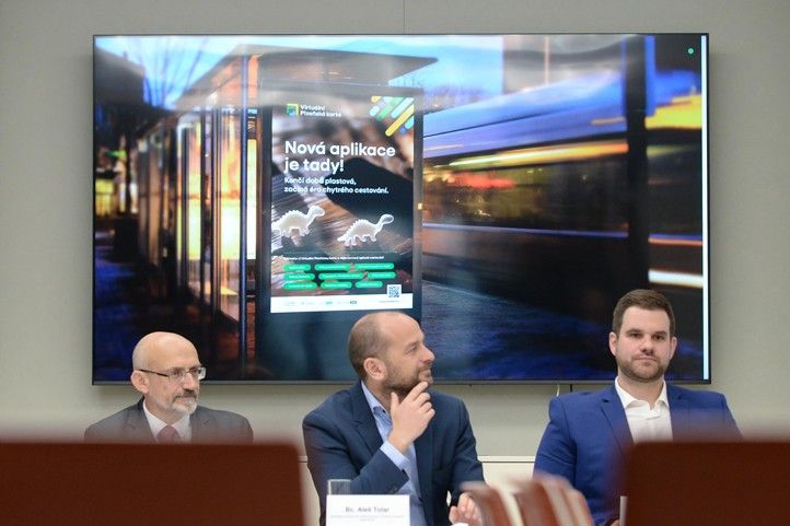 Fotografie z tiskové konference: M. Pecuch 250313_Virtualni_Plzenska_karta_6