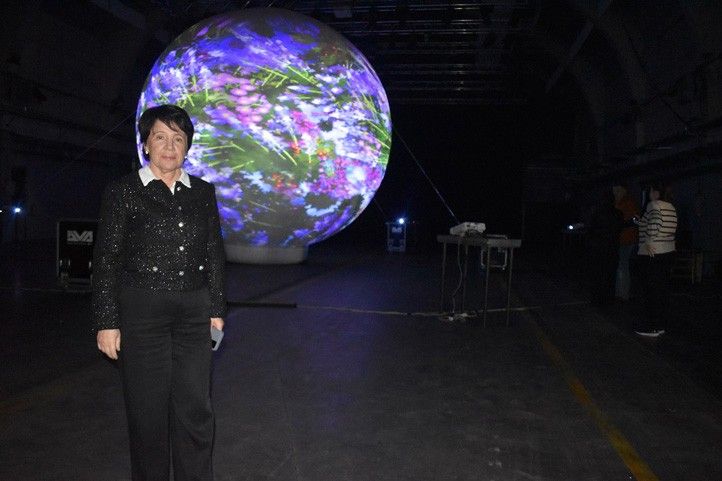 Fotografie z tiskové konference: H. Josefová 250318_Blik_blik_TK_1