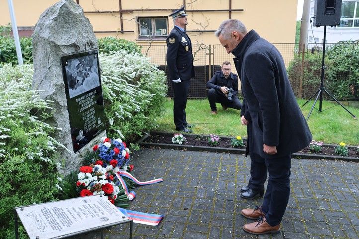 Fotografie: P. Eret 250428_Pietni_akt_Litice_2