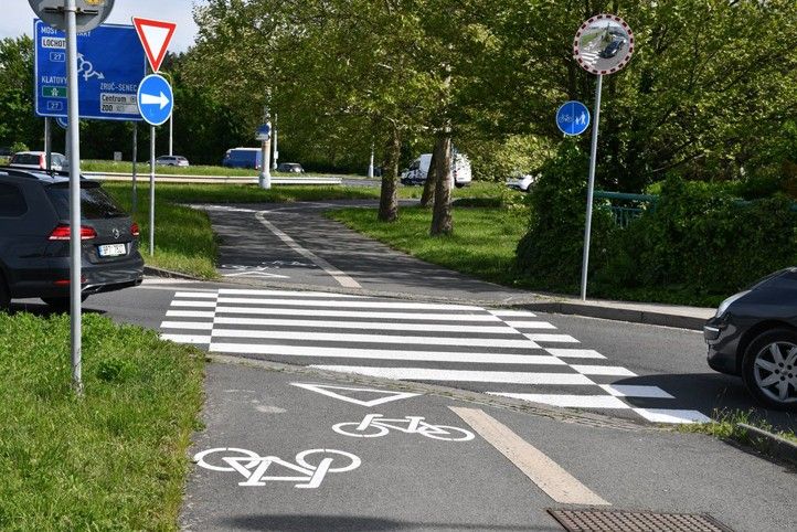 Fotografie: R. Žáková 250509_Cyklo_stezka_znaceni_3