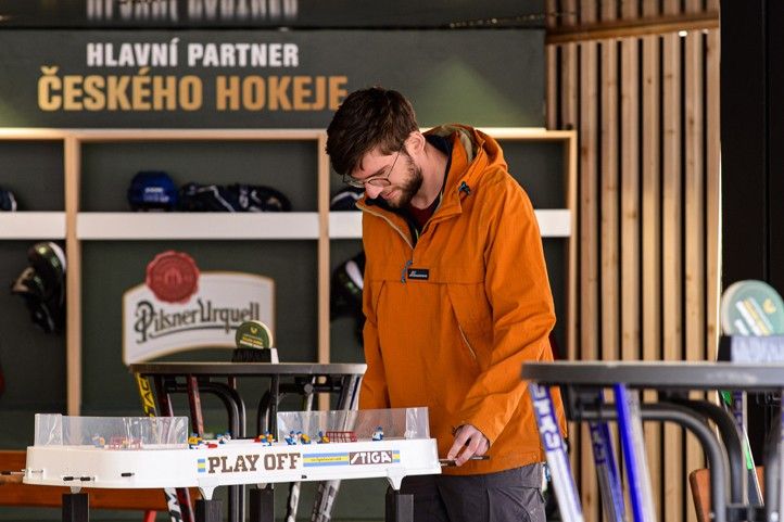 Fanzóna (fotografie: M. Pecuch) 250509_MS_Hokej_Point_1