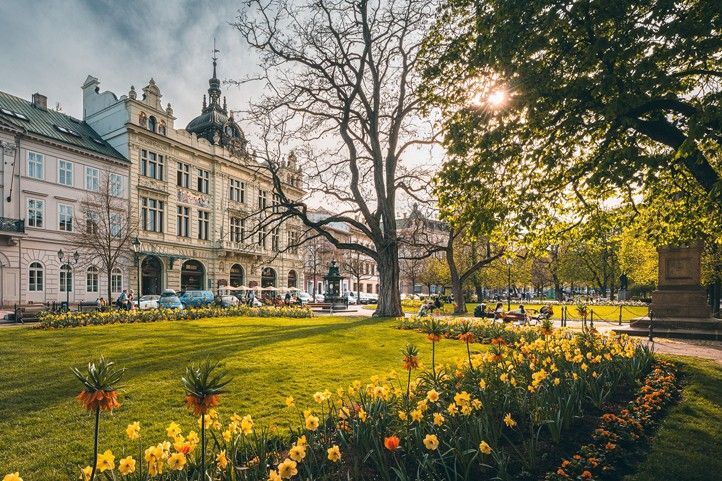 Ilustrační fotografie (zdroj: Plzeň – TURISMUS) 250514_Turista_sady_Beseda