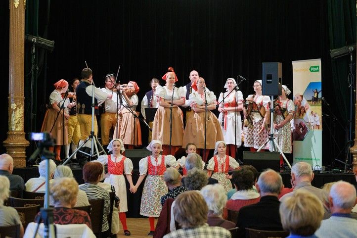 Fotografie: O. Totzauer 250529_Seniori_bavi_seniory_2