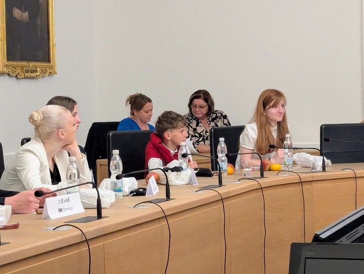 Zdroj fotografií: organizátor setkání 250530_Skolni_parlament_1