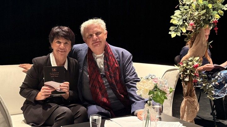 Zdroj fotografií: Divadlo J. K. Tyla 250617_Literarni_kavarna_1