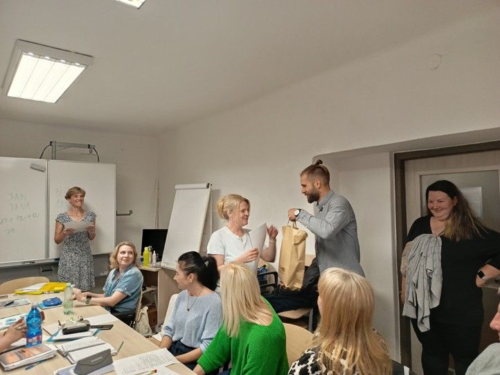 Zdroj fotografií: Odbor sociálních služeb Magistrátu města Plzně 250703_OSS_jazykove_kurzy_1