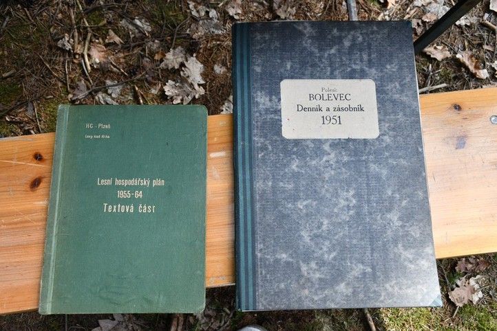 Historické lesní hospodářské plány (foto: R. Žáková) 250718_Lesy_Plzen_Lesni_hospodarstvi_hist