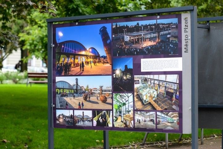 Výstava s názvem Kultura, která trvá. Fotografie: M. Pecuch. 250807_Výstava_Kultura_02