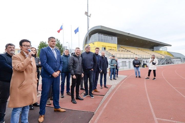 Fotografie: M. Pecuch 251001_Senori_sport_1