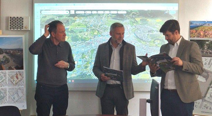 Zdroj fotografií: Útvar koncepce a rozvoje města Plzně 251001_UKR_Hamburk_Svycarsko_3