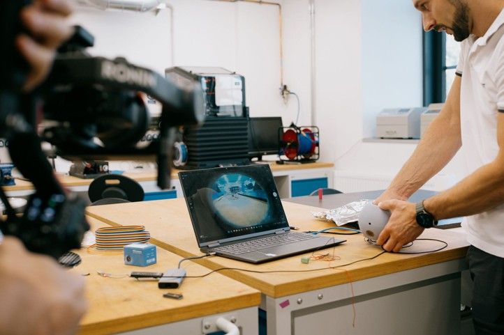 Zdroj fotografií: Správa informačních technologií města Plzně 251007_Ponorka_dron_3