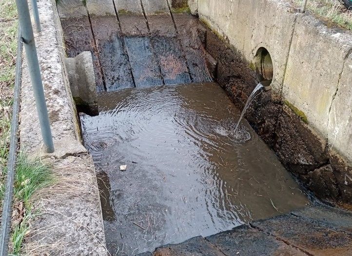 Rekonstrukcí projde vodní nádrž v Červeném Hrádku. Fotografie: M. Gregar, O. Hysek 251015_cerveny_hradek_02