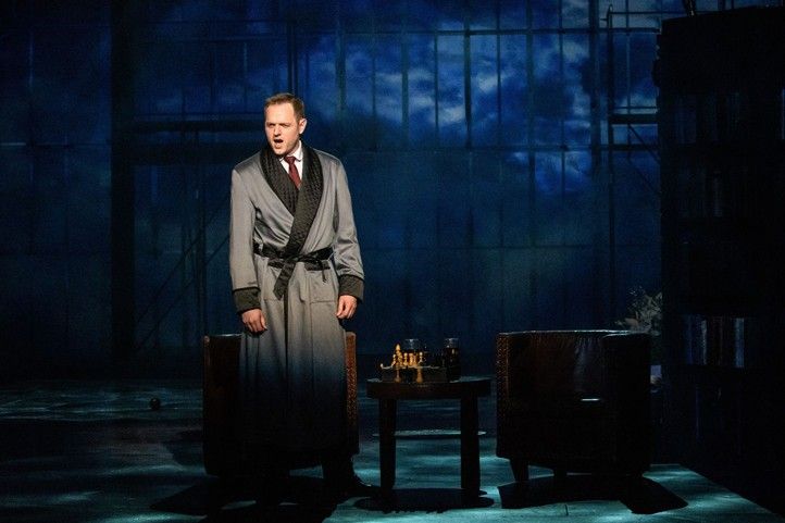 Zdroj fotografií: Divadlo J. K. Tyla v Plzni 251020_DJKT_Kriz_Thalie