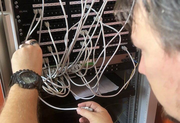 Zdroj fotografií: SITMP 251020_SIT_LAN_Site_skola_2