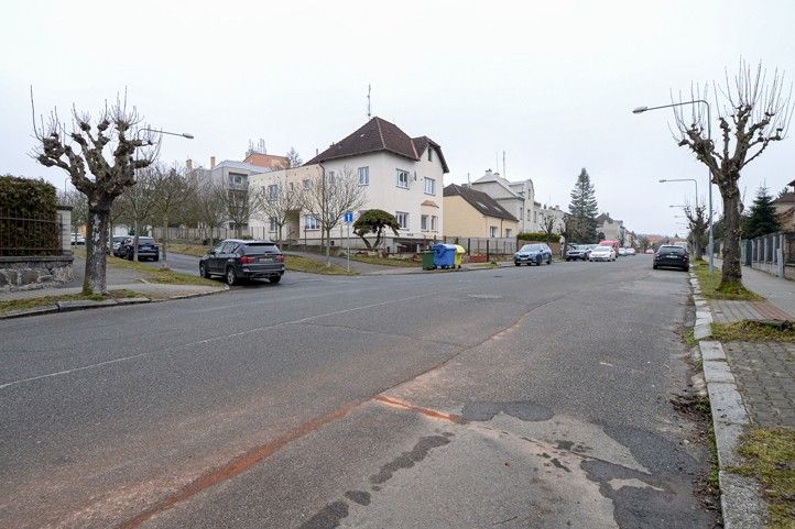 Květná ulice (fotografie: M. Pecuch) 260304_Kvetna_ulice_4