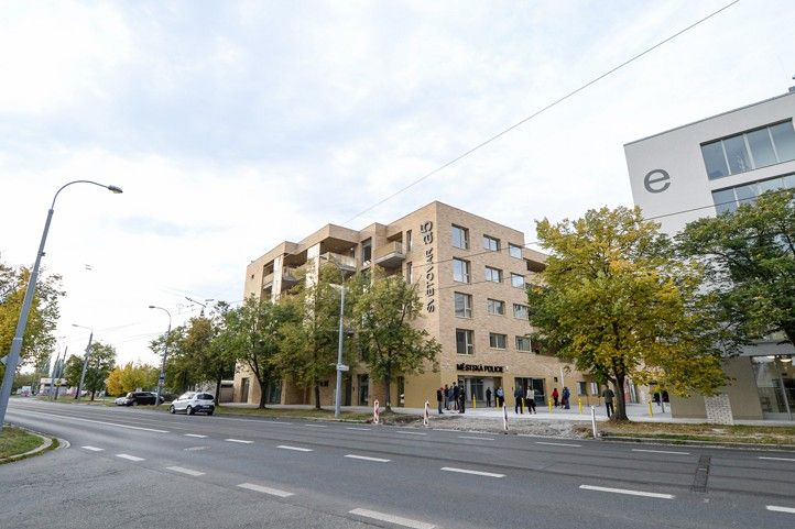 261002_Svetovar_A5_byt_dum_1